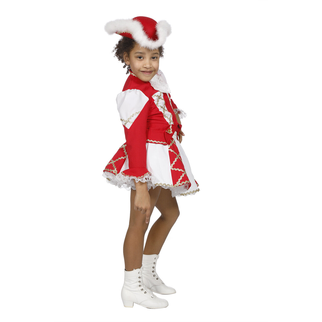 Op deze afbeelding zie je een Kostuums, van het merk Wilbers. Dansmarietje Kind Rood Meisje Kostuum