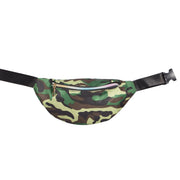 Op deze afbeelding zie je een Accessoires, van het merk Wilbers. Heuptas Jaren 80 Leger Camo