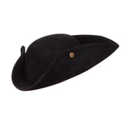 Op deze afbeelding zie je een Accessoires, van het merk Wilbers. Eenvoudige Piratenhoed Zwart