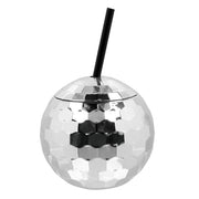 Op deze afbeelding zie je een Accessoires, van het merk Boland. Discobal Drinkbeker Met Rietje Zilver (60 Cl)