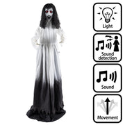 Op deze afbeelding zie je een Decoratie, van het merk Boland. Staande Decoratie Superenge Ghost Widow