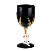 Op deze afbeelding zie je een Decoratie, van het merk Boland. Plastic Kelk Skull Claw Zwart