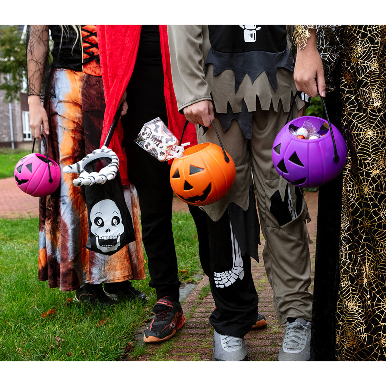 Op deze afbeelding zie je een Accessoires, van het merk Boland. Emmer Ed Pompoen Halloween