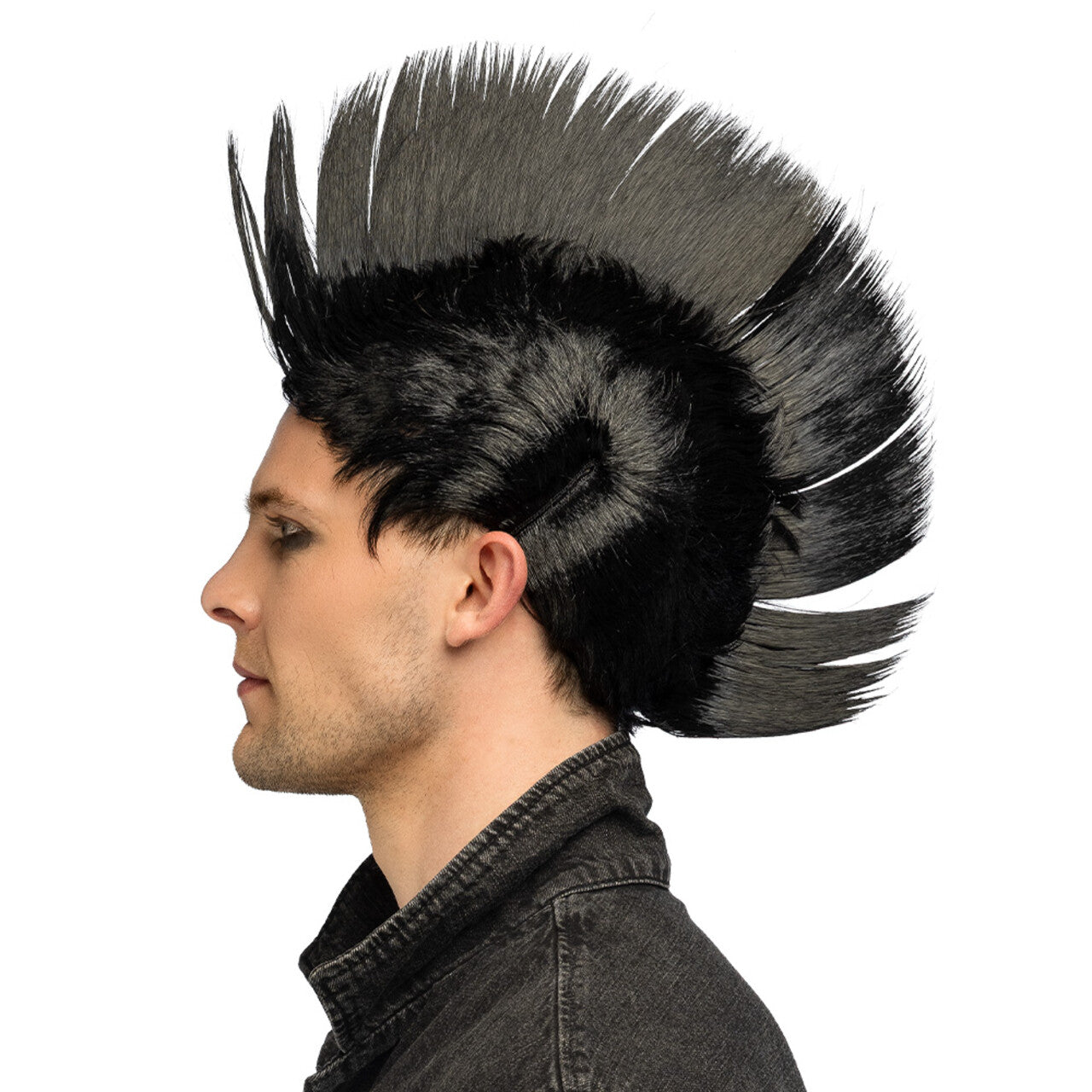 Op deze afbeelding zie je een Accessoires, van het merk Boland. Pruik Anarchy Punker Mohawk