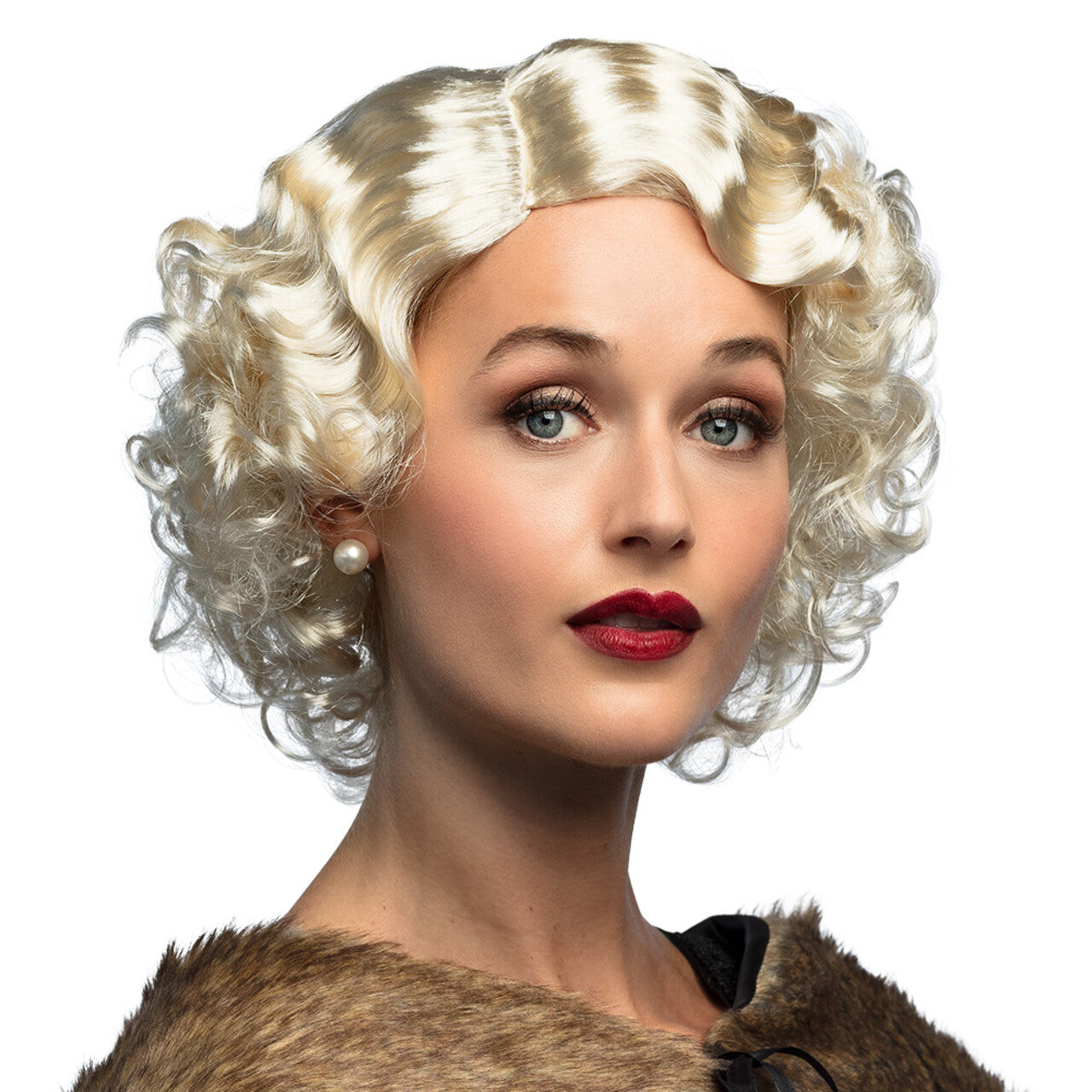 Op deze afbeelding zie je een Accessoires, van het merk Boland. Pruik Jaren 20 Helen Highblond