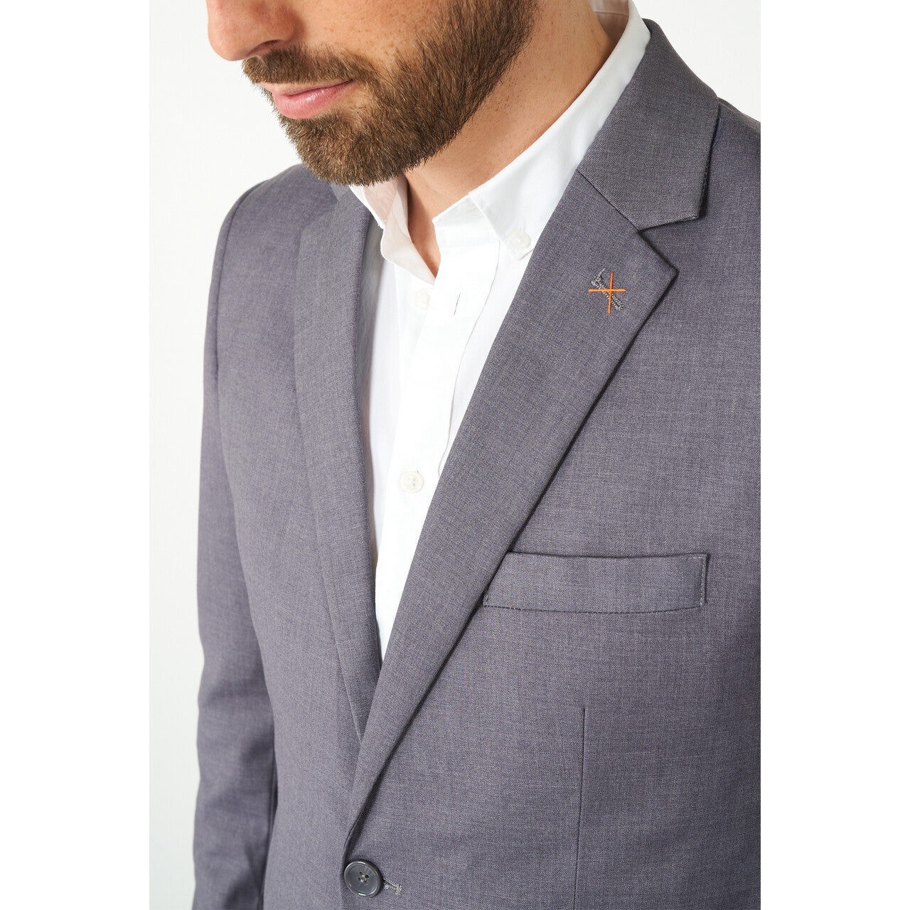 Op deze afbeelding zie je een Kostuums, van het merk Opposuits. Best Man Bruiloft Ready Kostuum