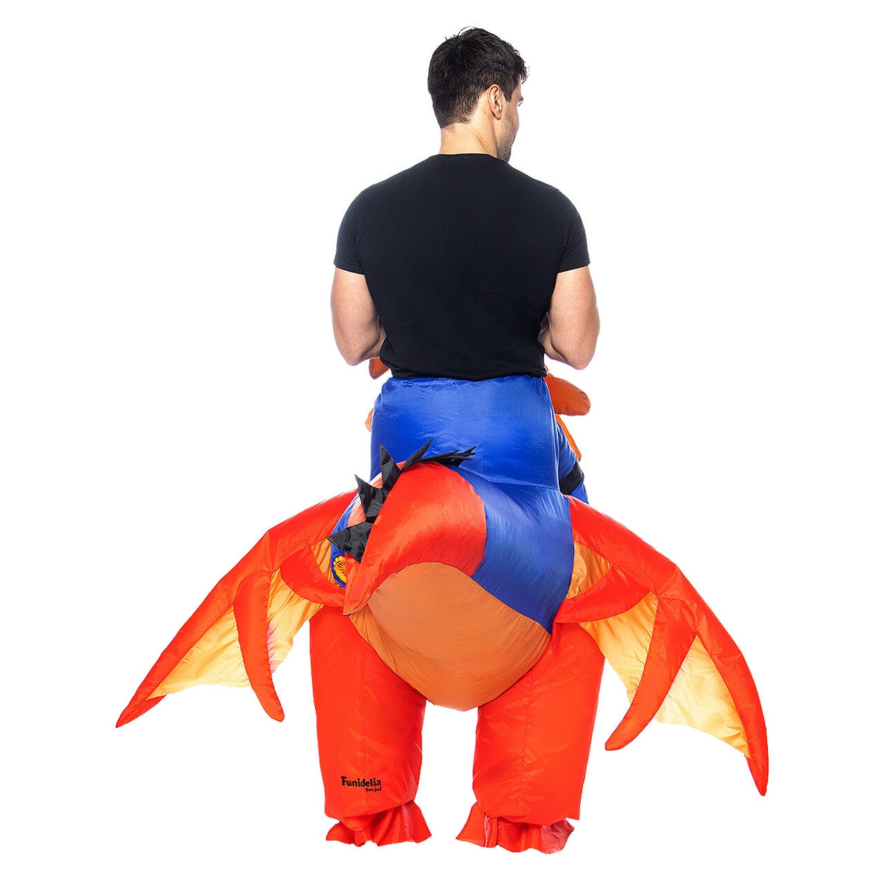 Op deze afbeelding zie je een Kostuums, van het merk Funidelia. Op De Rug Van Een Opblaasbare Draak Kostuum