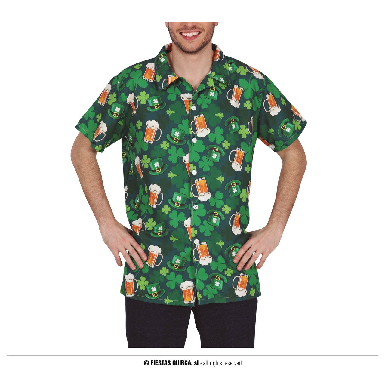 Op deze afbeelding zie je een Kostuums, van het merk Guirca. Patrick Bier Blouse Man