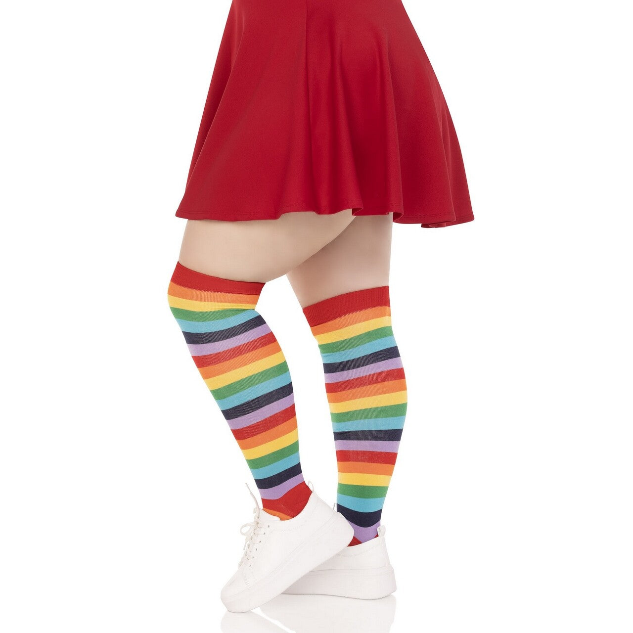 Op deze afbeelding zie je een Accessoires, van het merk Leg Avenue. Fun Stay Ups Kousen Rainbow Stripes Plus Size