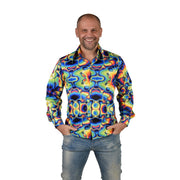 Op deze afbeelding zie je een Kostuums, van het merk Magic By Freddy's. Tie Dye Multicolor Blouse Hippie Man