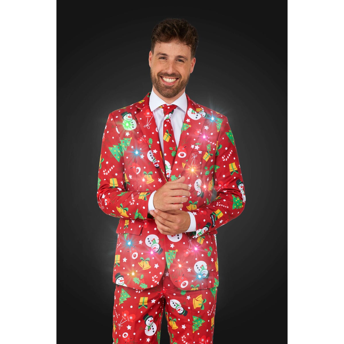 Op deze afbeelding zie je een Kostuums, van het merk Suitmeister. Christmas Red Icons - Light Up Man Kostuum