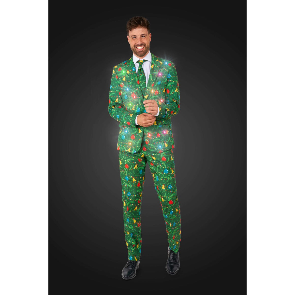 Op deze afbeelding zie je een Kostuums, van het merk Suitmeister. Christmas Green Tree - Light Up Man Kostuum