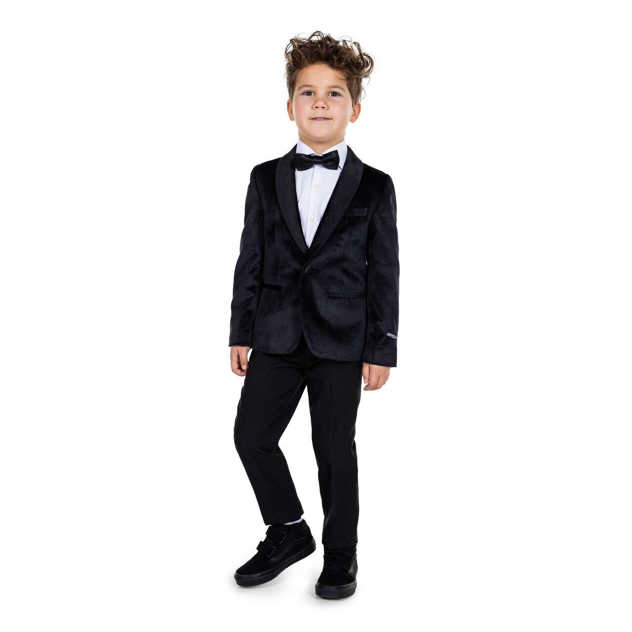 Op deze afbeelding zie je een Kostuums, van het merk Opposuits. Boys Dinner Jacket - Black Jongen Kostuum