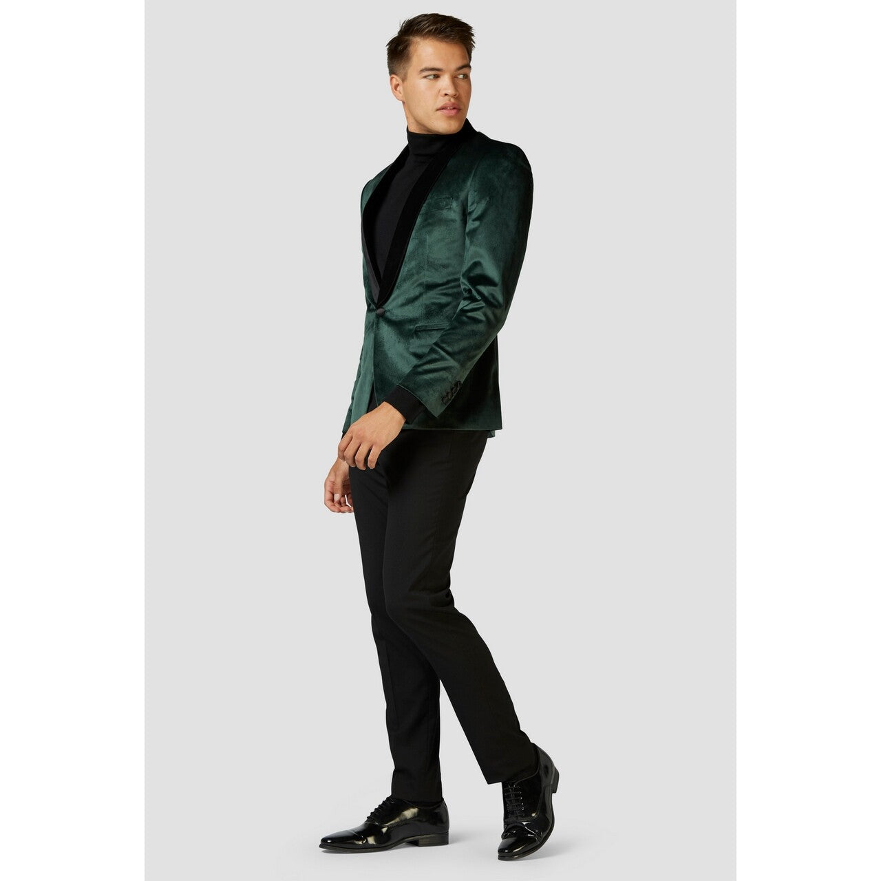 Op deze afbeelding zie je een Kostuums, van het merk Opposuits. Elegante Gala Jas Donkergroen Man
