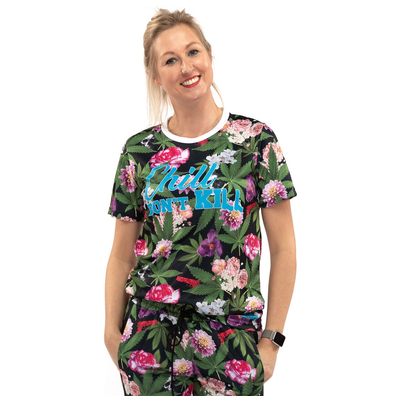 Op deze afbeelding zie je een Kostuums, van het merk Original Replicas. Pablo Discobar Shirt Marihuana Hawaii
