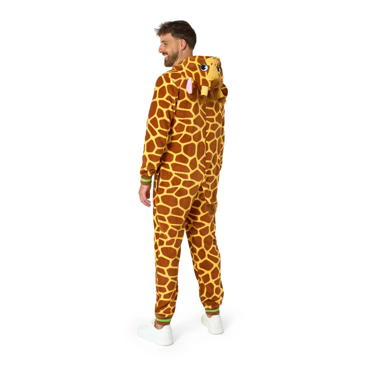 Op deze afbeelding zie je een Kostuums, van het merk Opposuits. Geer De Giraffe Onesie Man Kostuum
