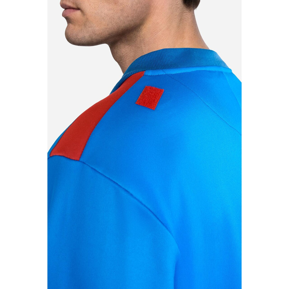 Op deze afbeelding zie je een Kostuums, van het merk Opposuits. Superman Onesie Kostuum