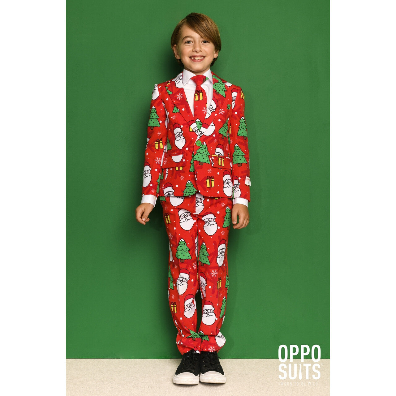 Op deze afbeelding zie je een Kostuums, van het merk Opposuits. Rood Kerstman Kerstboom Kerstfeest Jongen Kostuum