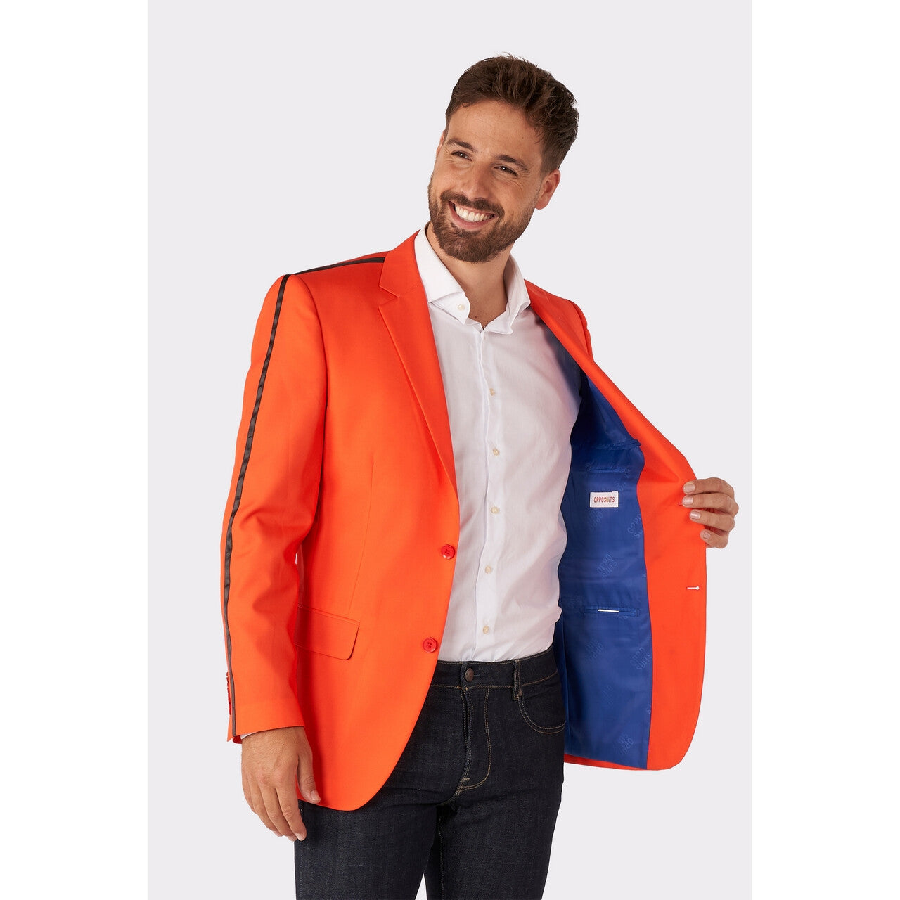 Op deze afbeelding zie je een Kostuums, van het merk Opposuits. Holland Hero Teamplayer Colbert Man