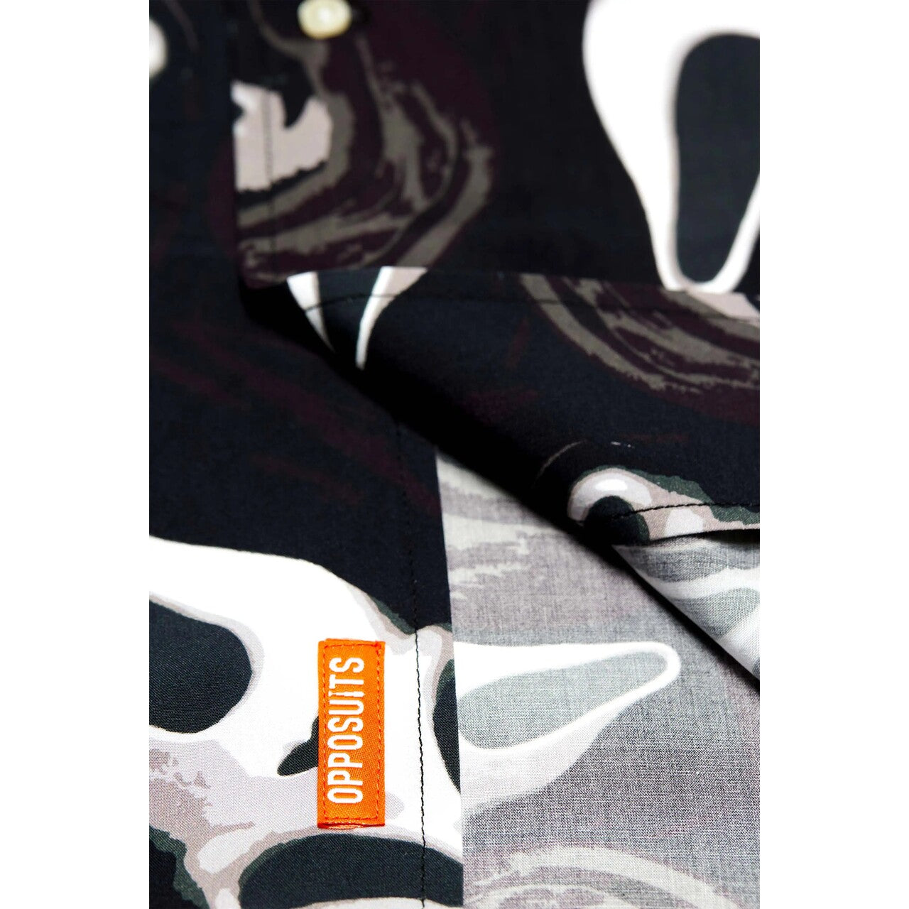 Op deze afbeelding zie je een Kostuums, van het merk Opposuits. Haunted Scream Ghostface Blouse Man
