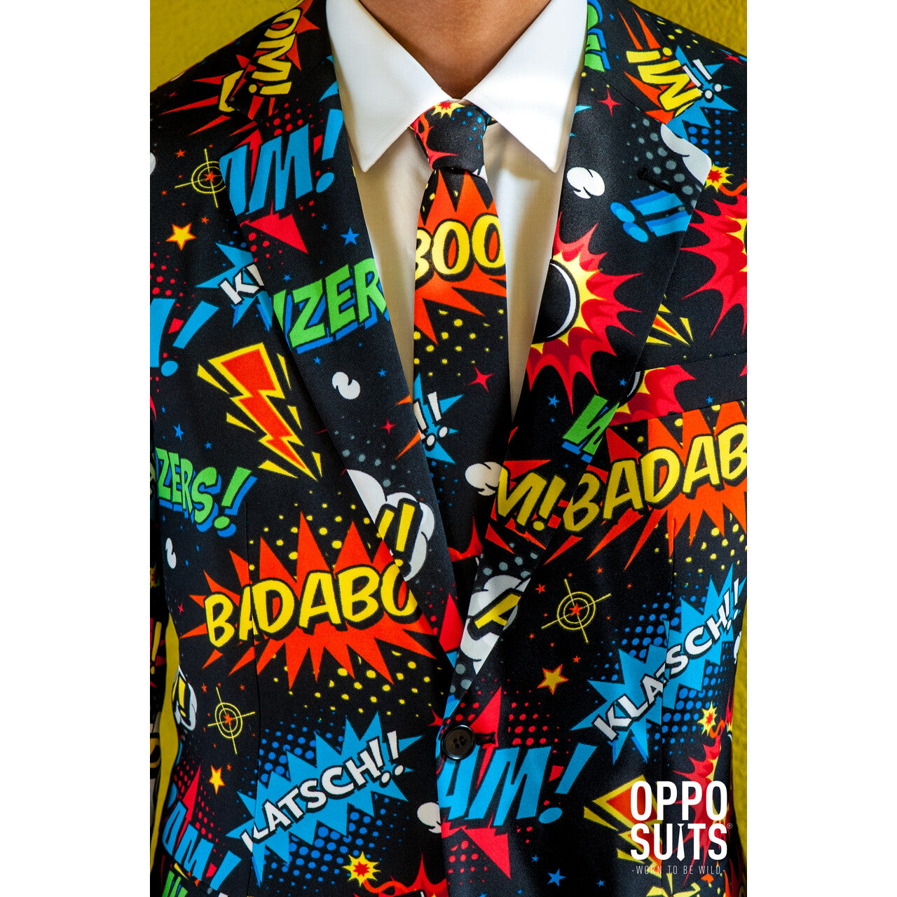 Op deze afbeelding zie je een Kostuums, van het merk Opposuits. Comic Badaboom Opposuit Kostuum Man