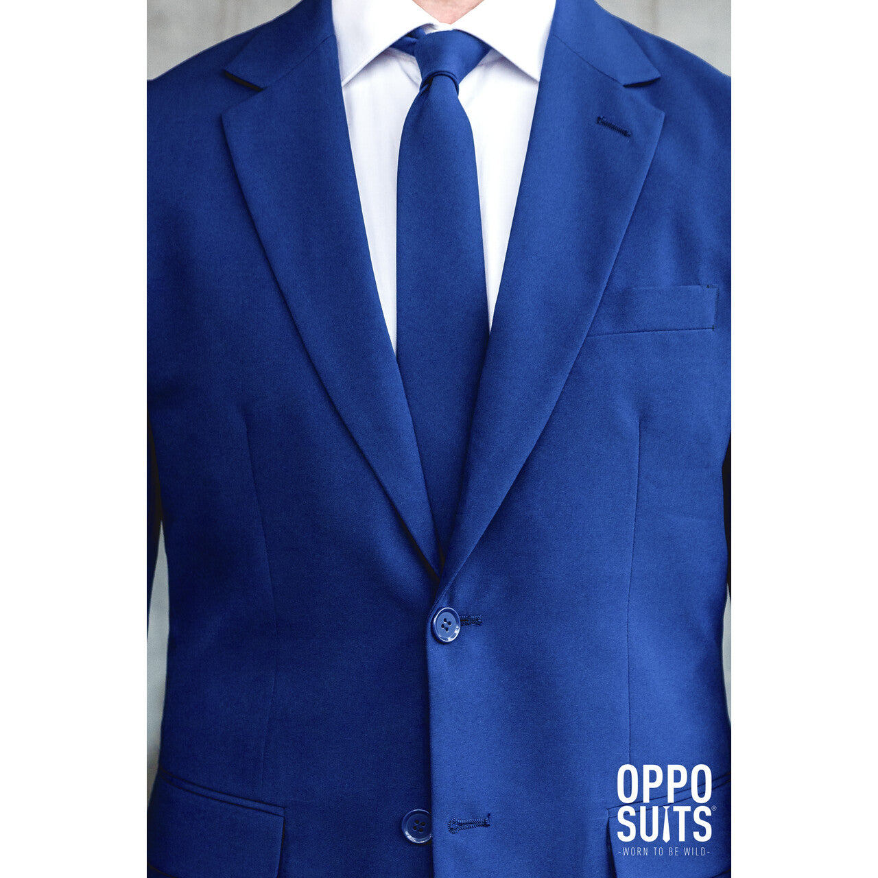 Op deze afbeelding zie je een Kostuums, van het merk Opposuits. Klassiek Navy Royale Opposuit Man Kostuum