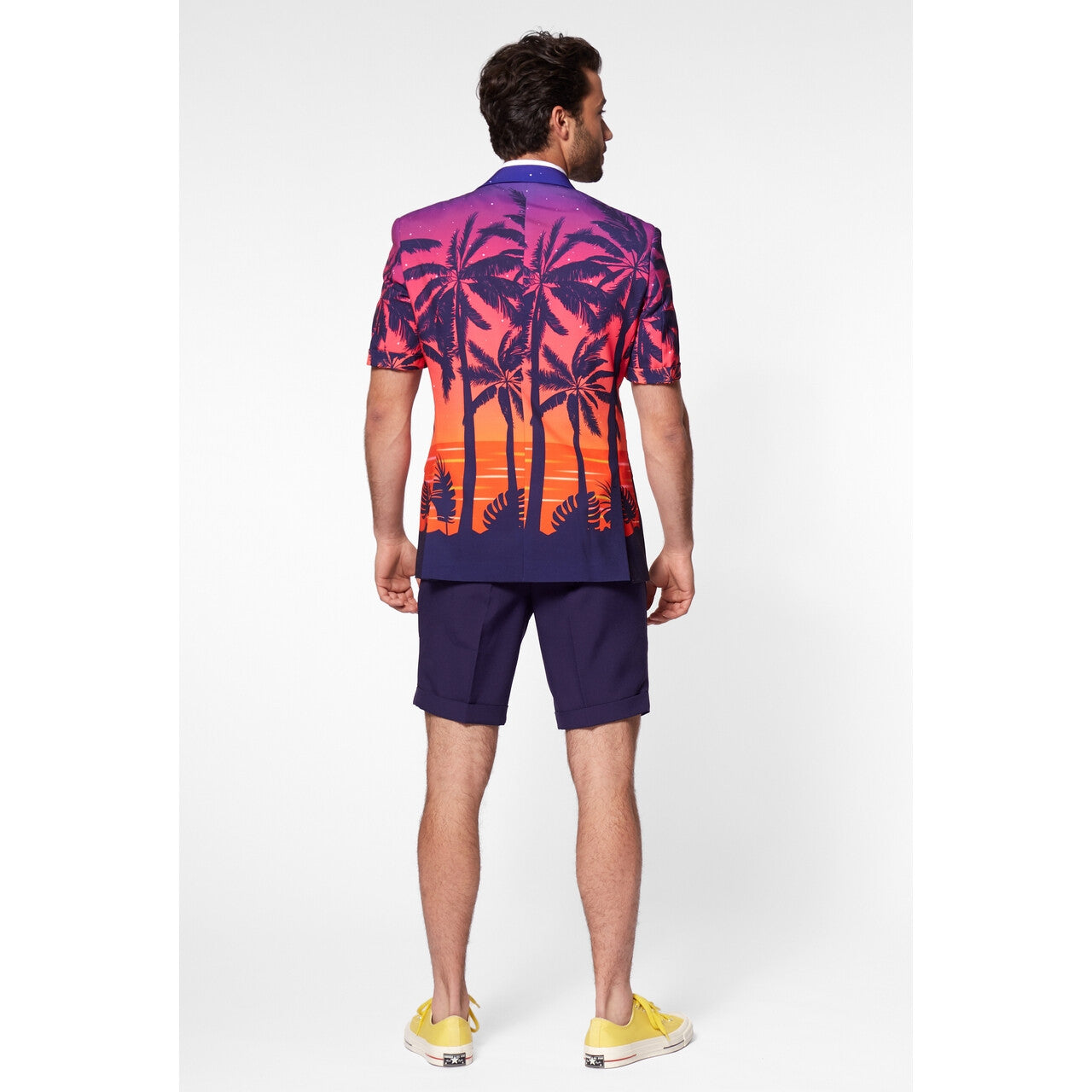 Op deze afbeelding zie je een Kostuums, van het merk Opposuits. Zomer Suave Sunset Short Opposuit Man Kostuum