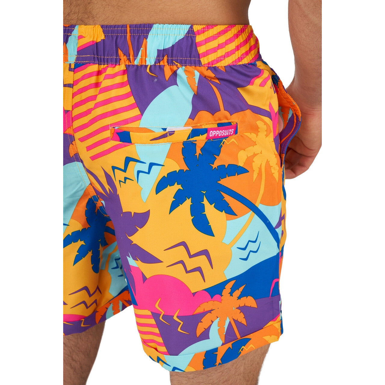 Op deze afbeelding zie je een Kostuums, van het merk Opposuits. Power Of Palm Beach Man Kostuum
