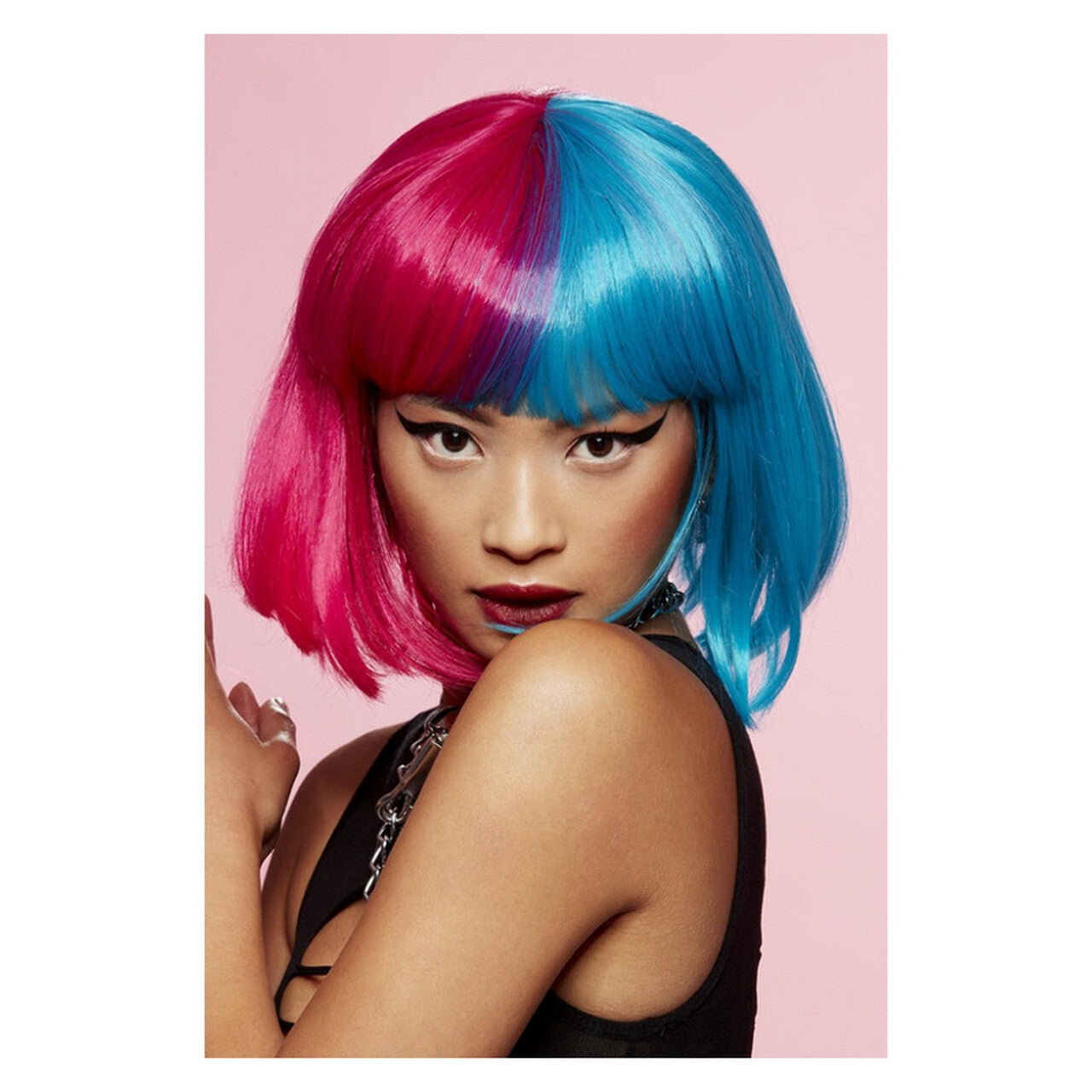 Op deze afbeelding zie je een Accessoires, van het merk Smiffy's. Blue Valentine Roze Blauw Pruik