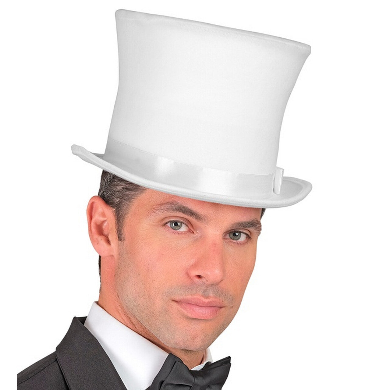 Op deze afbeelding zie je een Accessoires, van het merk Widmann. Hoge Deftige Hoed Wit