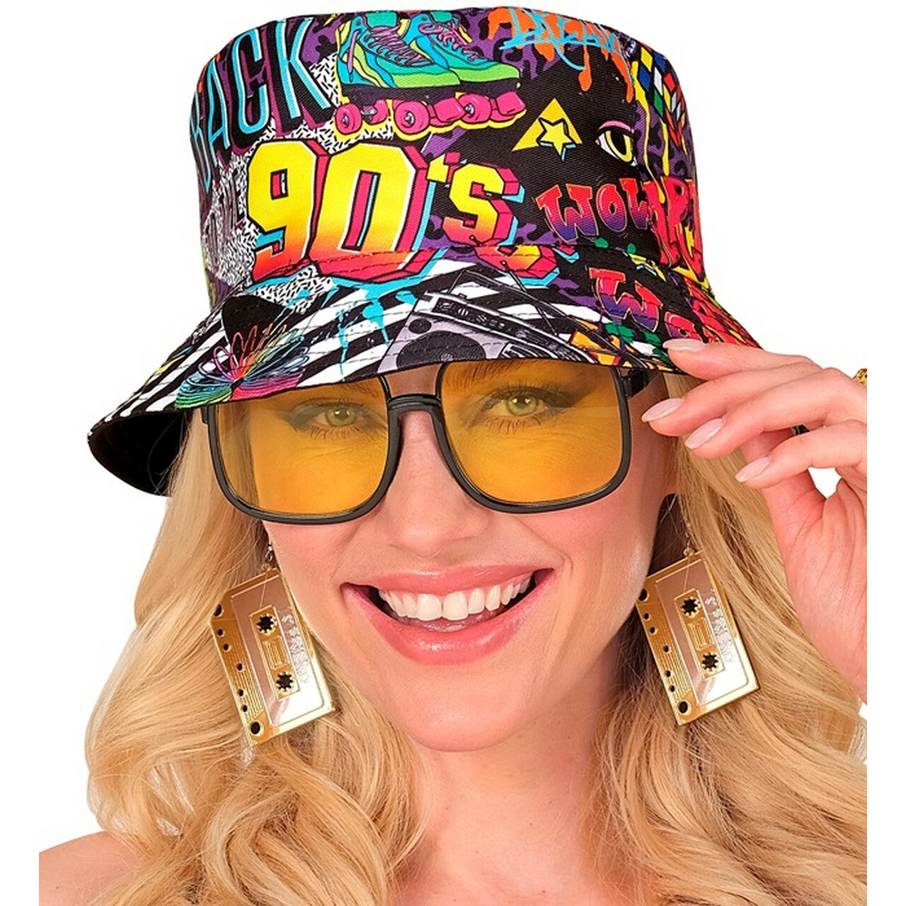 Op deze afbeelding zie je een Accessoires, van het merk Widmann. Bucket Hat Back To The 90s