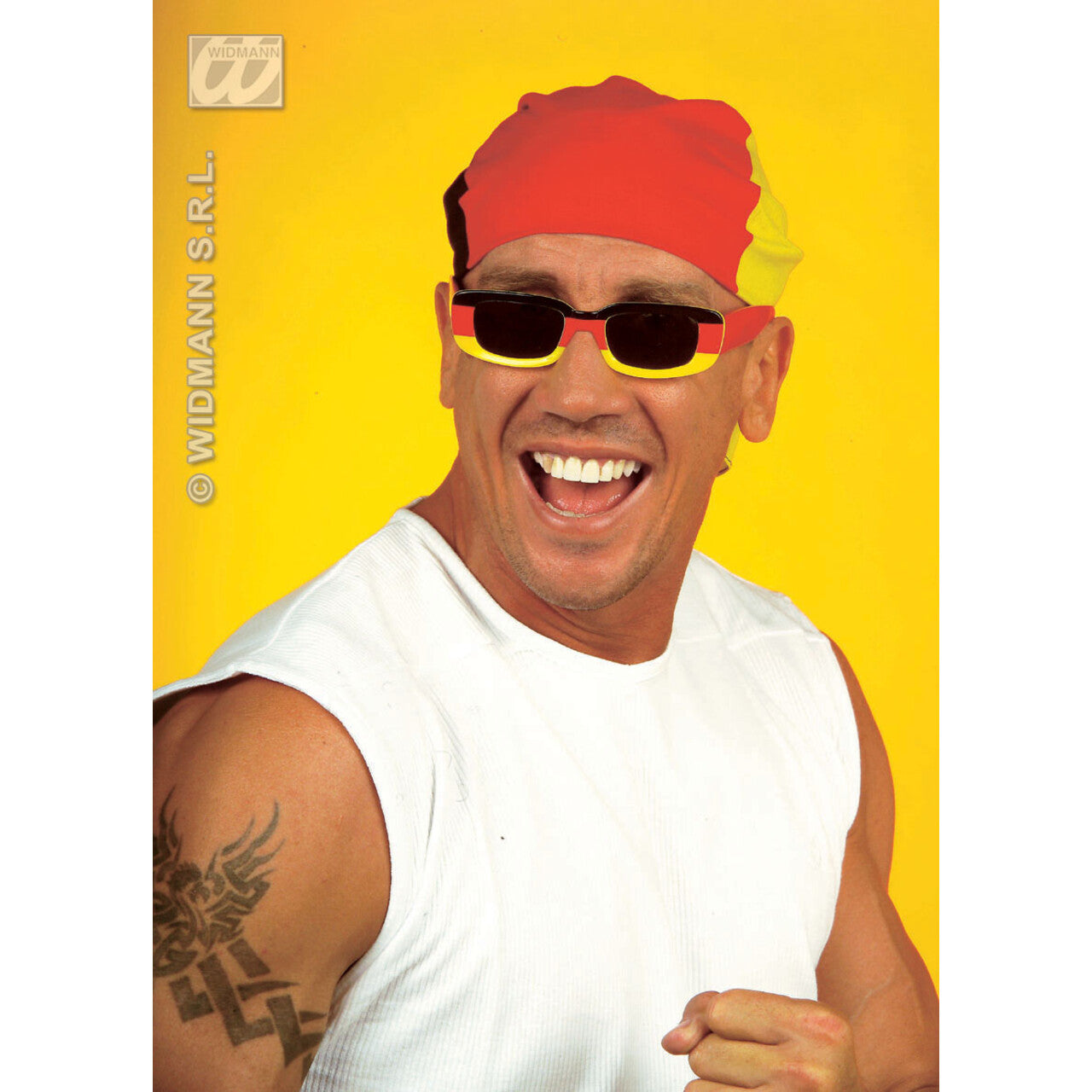 Op deze afbeelding zie je een Accessoires, van het merk Widmann. Bandana Duitsland