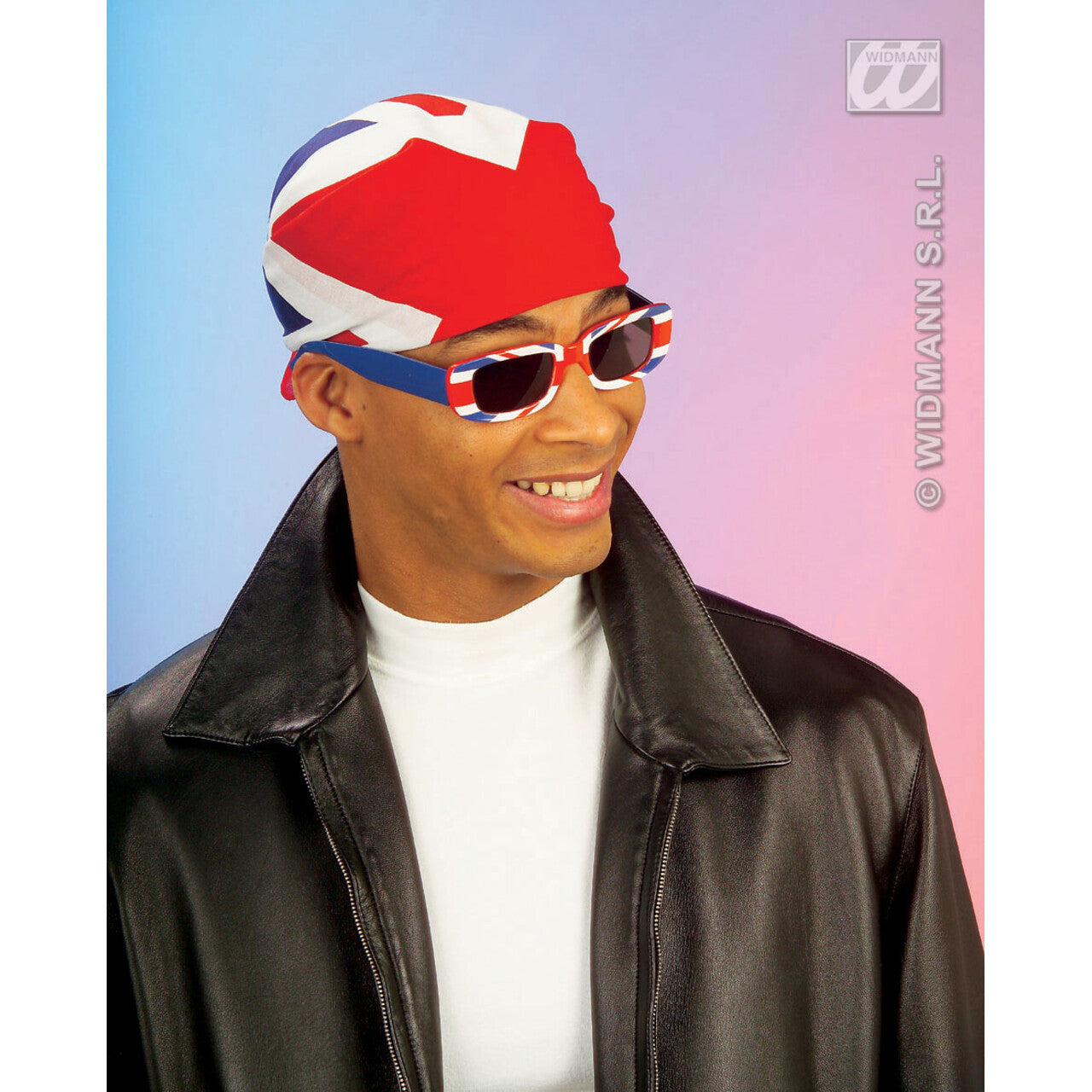 Op deze afbeelding zie je een Accessoires, van het merk Widmann. Bandana Engeland