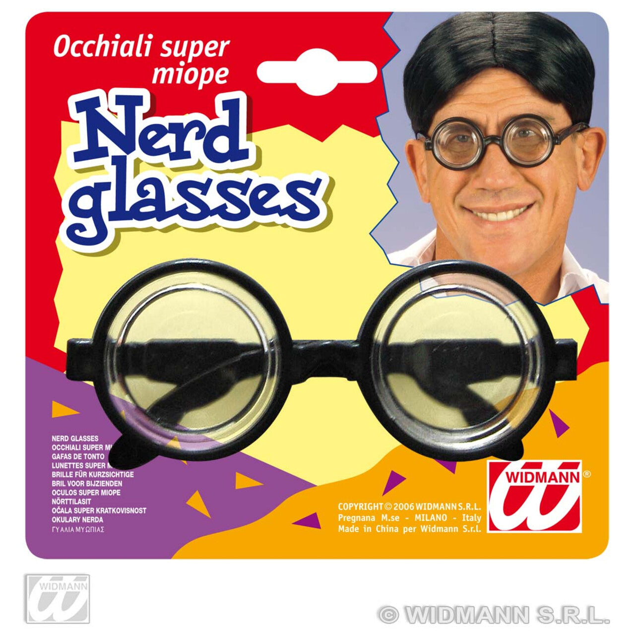 Op deze afbeelding zie je een Accessoires, van het merk Widmann. Bril Voor Kortzichtigen