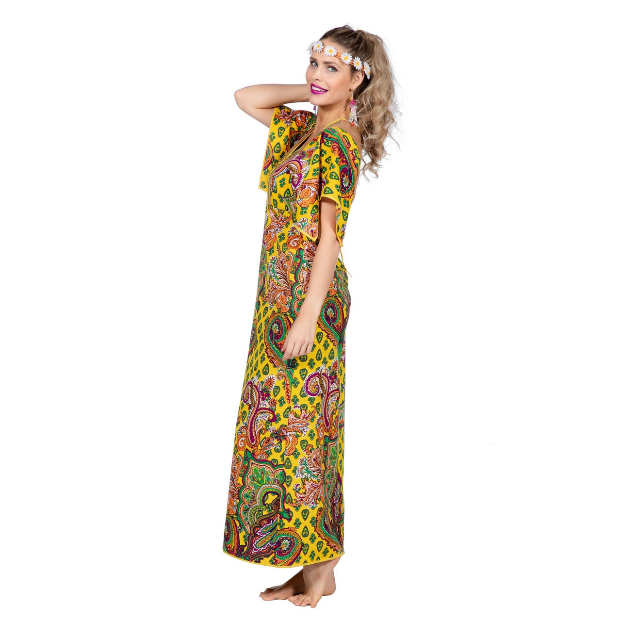 Op deze afbeelding zie je een Kostuums, van het merk Wilbers. Woodstock Hippie Lang Paisley Vrouw Kostuum