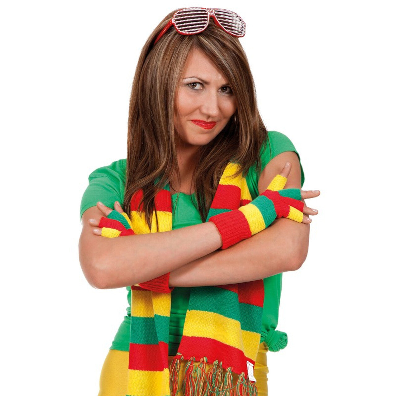 Op deze afbeelding zie je een Accessoires, van het merk Wilbers. Gebreide Vingerloze Handschoenen Carnaval Rood Geel Groen Gestreept