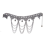 Op deze afbeelding zie je een Accessoires, van het merk Wilbers. Choker Kant Zwart