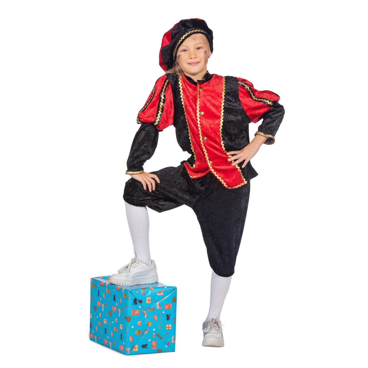 Op deze afbeelding zie je een Kostuums, van het merk Wilbers. Vrolijk Pietje Rood Pietenpak Kind Kind Kostuum